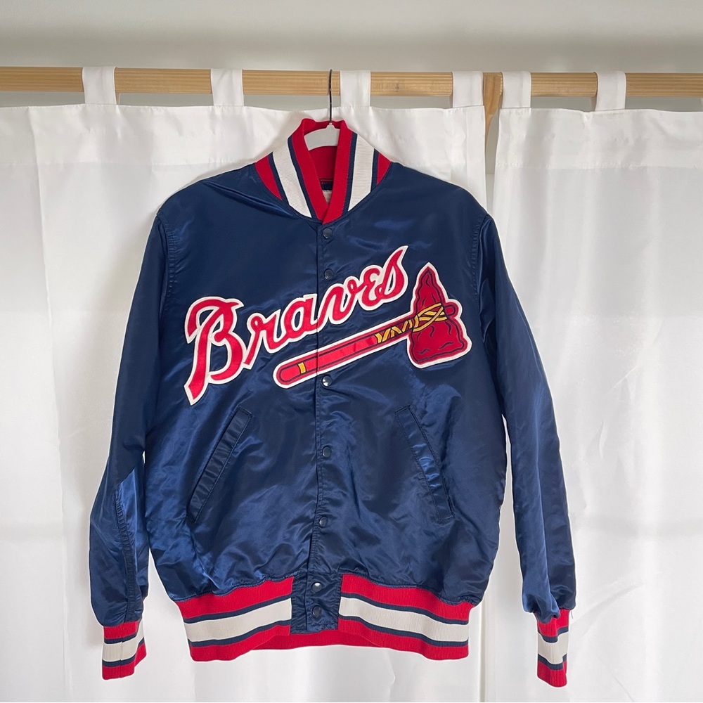 Vintage Atlanta Braves jacket size 42 in good vintage condition